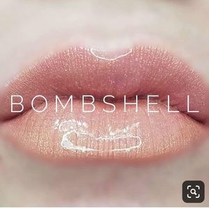 Bombshell Lipsense